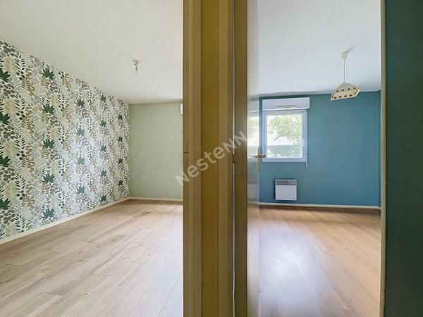 NANTES /ORVAULT Ferrière, T3 ,2 chambres, terrasse ,garage, parking