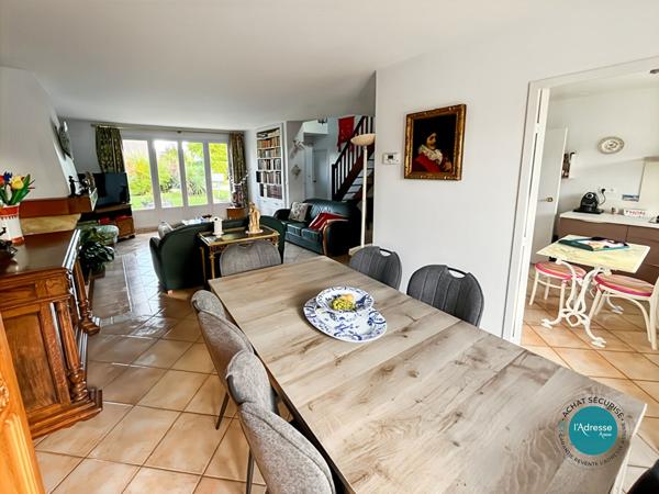 Maison Iverny dans le village Levitt avec toiture de 2018