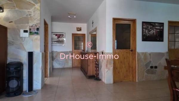 Maison à vendre 6 pièces de 314 m²