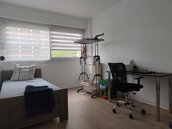 SUPERBE APPARTEMENT F4 DE 78M² REFAIT A NEUF AVEC BALCON ET ASCENSEUR DANS LA RESIDENCE DE STANDING JEANNE HA Beauvais (60000)