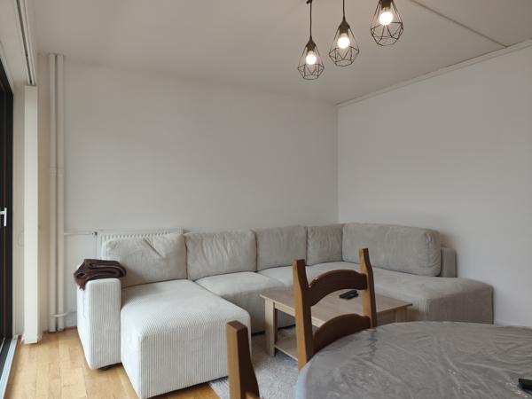 SUPERBE APPARTEMENT F4 DE 78M² REFAIT A NEUF AVEC BALCON ET ASCENSEUR DANS LA RESIDENCE DE STANDING JEANNE HA Beauvais (60000)