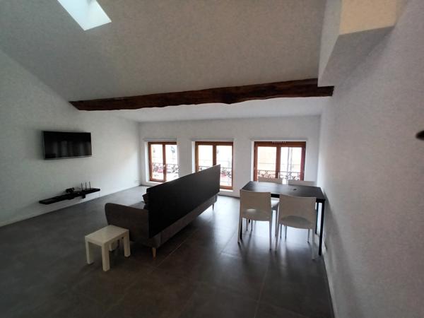 Loue Appartement Meublé 80m²