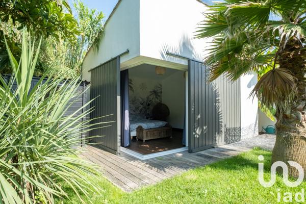 Maison à vendre 6 pièces 205 m² Sainte-Marie-de-Ré