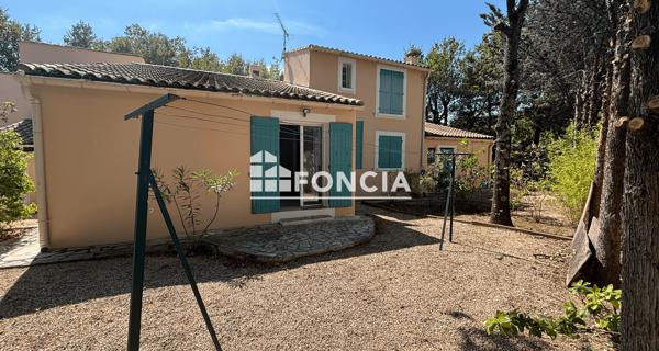 À vendre Maison 5 pièces 202 m² - Rochefort-du-gard 30650