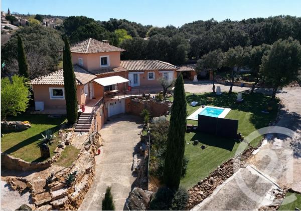 Maison à vendre  11 pièces - 230 m 2   UZES  - 30