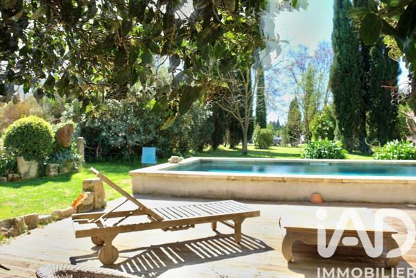 Maison à vendre 11 pièces 356 m² Tarascon