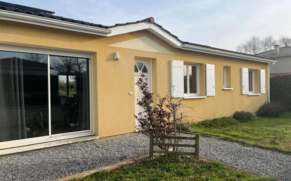 Maison à louer    5 pièces •  Saint-Sever