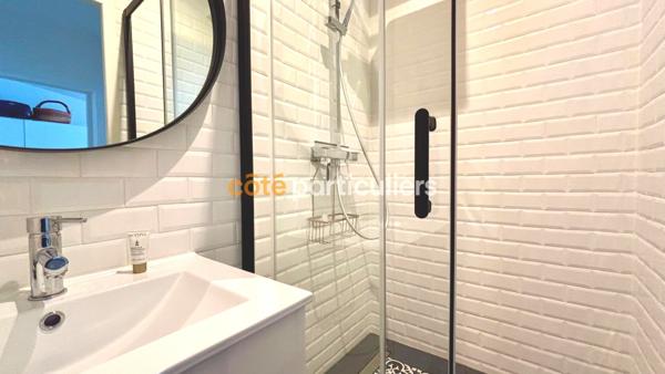 Vente
                Maison110 m² - 4 Pièces -
                    MERIGNAC (33700)