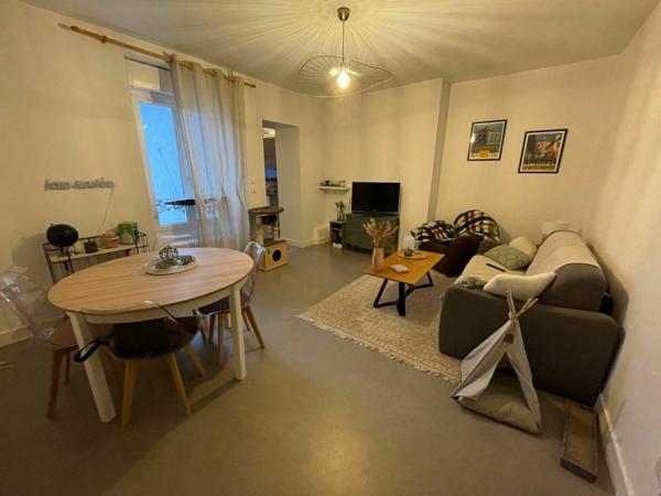 Appartement à louer    2 pièces • 45 m2 Limoges