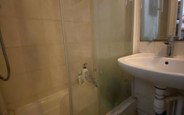 Appartement à vendre    2 pièces • 25,50 m2 Paris 12