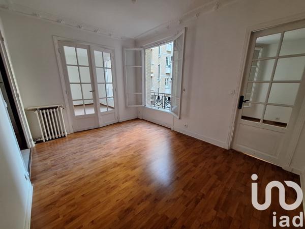 Appartement 3 pièces de 64 m² à Paris (75015)