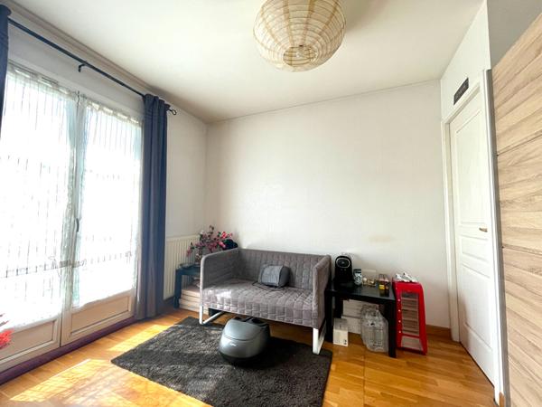 MAISON CONFLANS STE HONORINE - 7 PIÈCES - 130 m² €499 000 ** - Référence 7326