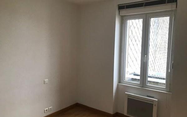 Appartement à vendre    4 pièces • 137 m2 Cholet