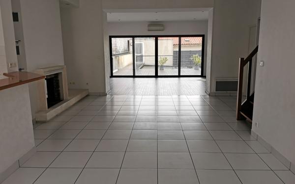 Appartement à vendre    4 pièces • 137 m2 Cholet