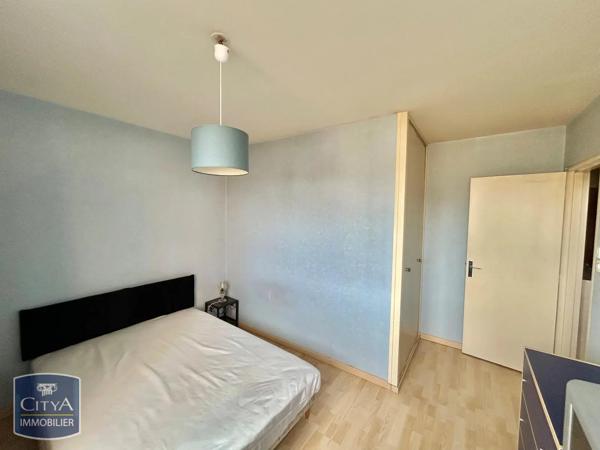 Appartement à louer 2 pièces 32.78m² Chalon-sur-Saône (71100)