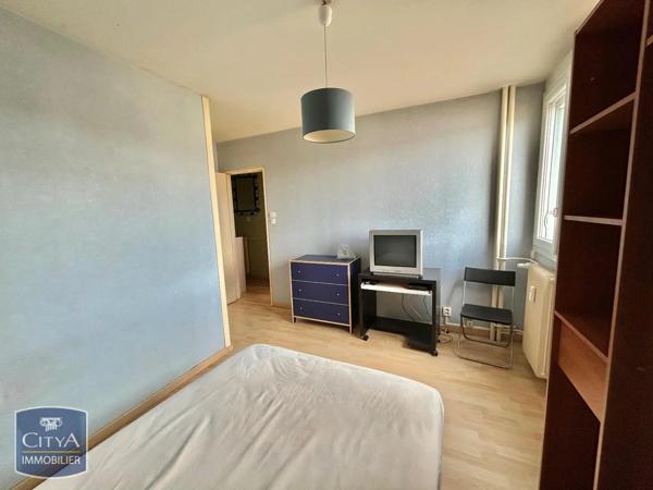 Appartement à louer 2 pièces 32.78m² Chalon-sur-Saône (71100)