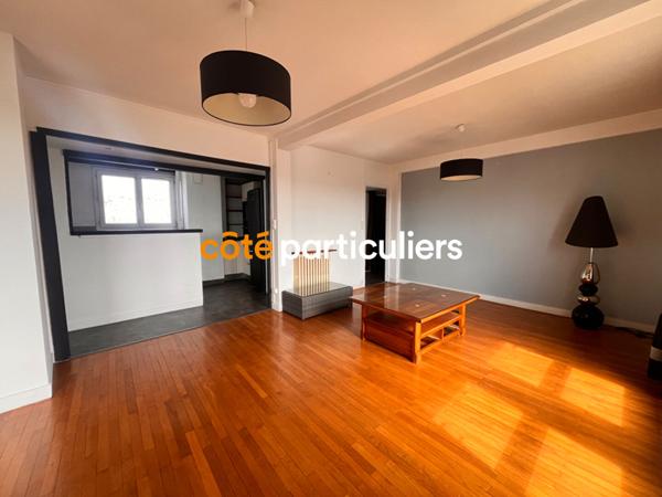 Vente Appartement72 m² - 4 Pièces - LA ROCHE SUR YON (85000)