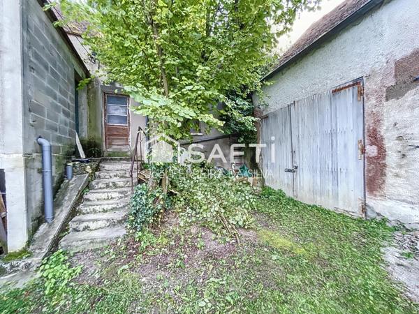 Située dans la charmante ville de Champigny (89340)