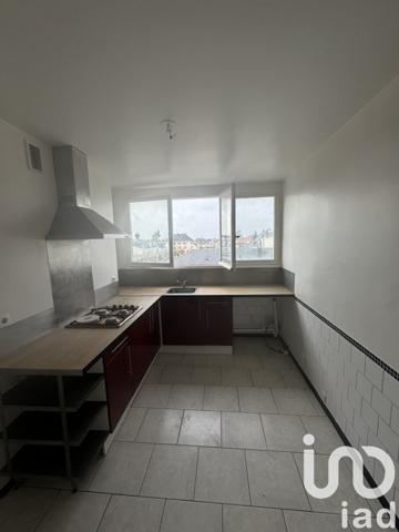 Appartement 4 pièces de 75 m² à Fleury-les-Aubrais (45400)