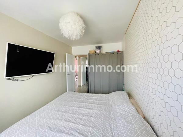 Vente                                                      Villa
                        
                     4 pièces                      100 m2                     à Ornaisons