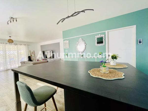 Vente                                                      Villa
                        
                     4 pièces                      100 m2                     à Ornaisons