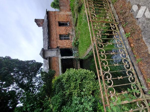 A VENDRE A AUMALE belle demeure d'environ 534 m²