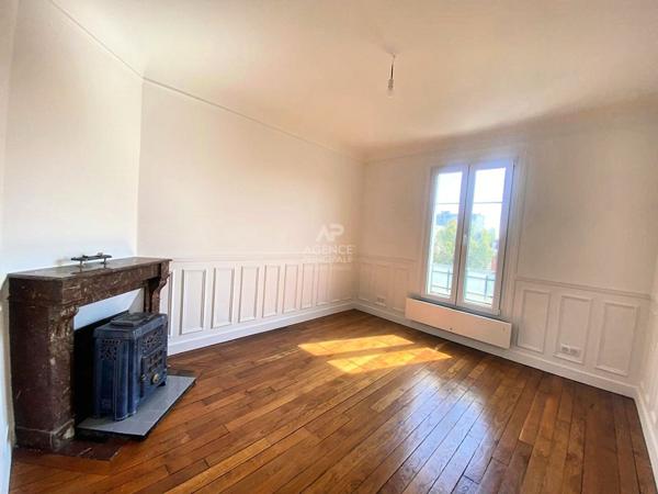 Appartement 3 pièces à vendre à Saint-Germain-en-Laye - Quartier Alsace-Péreire 299 000 € **  - Référence  17905
