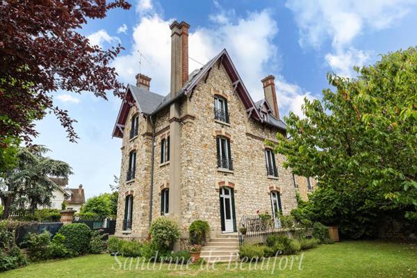 La maison du Bonheur au coeur de Versailles