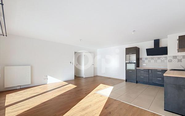 Appartement à louer    3 pièces •  Margny-lès-Compiègne