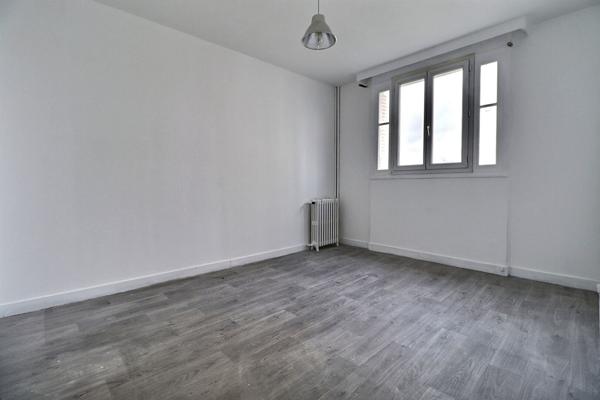 Appartement 3 pièces à vendre à Aubervilliers - Secteur Mairie