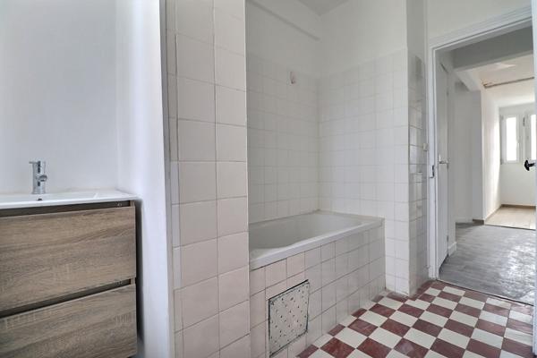 Appartement 3 pièces à vendre à Aubervilliers - Secteur Mairie
