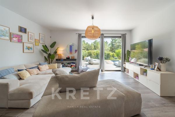 Villa contemporaine au coeur du maquis