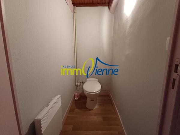 Location Maison 3 pièces 88 m2 à Lhommaizé