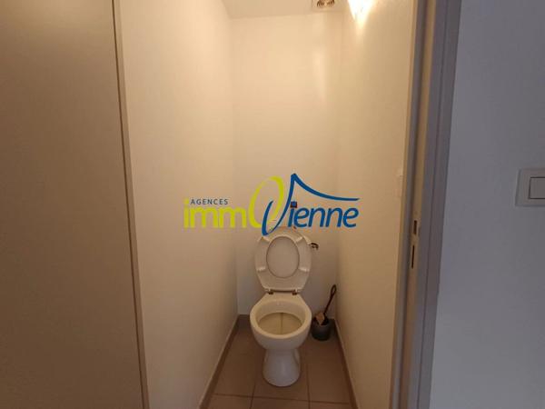 Location Maison 3 pièces 88 m2 à Lhommaizé