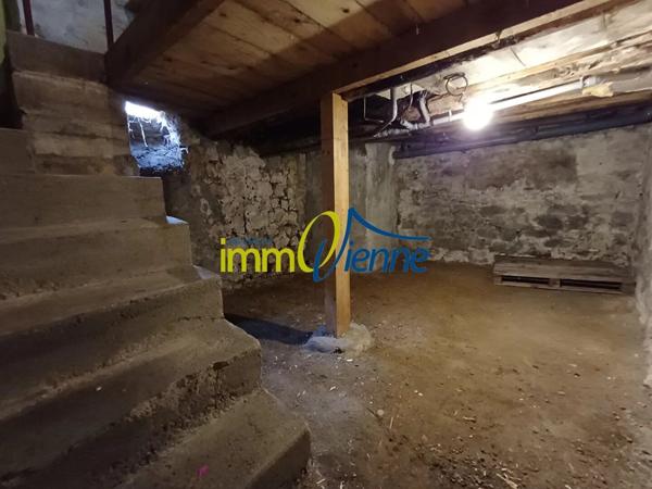 Location Maison 3 pièces 88 m2 à Lhommaizé