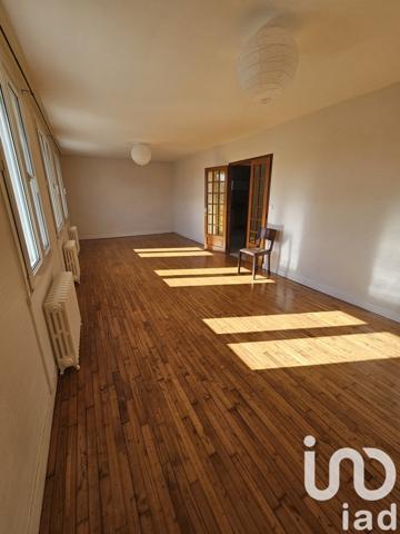 Maison 4 pièces de 125 m² à Angoulême (16000)