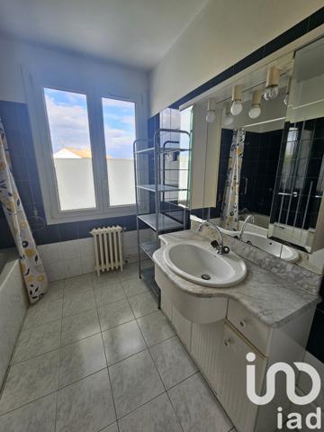 Maison 4 pièces de 125 m² à Angoulême (16000)