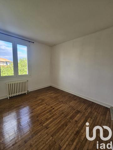 Maison 4 pièces de 125 m² à Angoulême (16000)