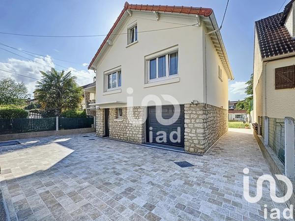 Maison à vendre 6 pièces 125 m² Quincy-sous-Sénart