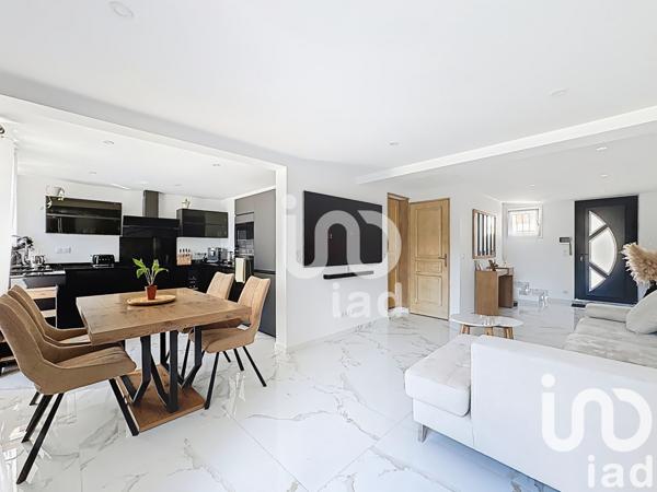 Maison à vendre 6 pièces 125 m² Quincy-sous-Sénart