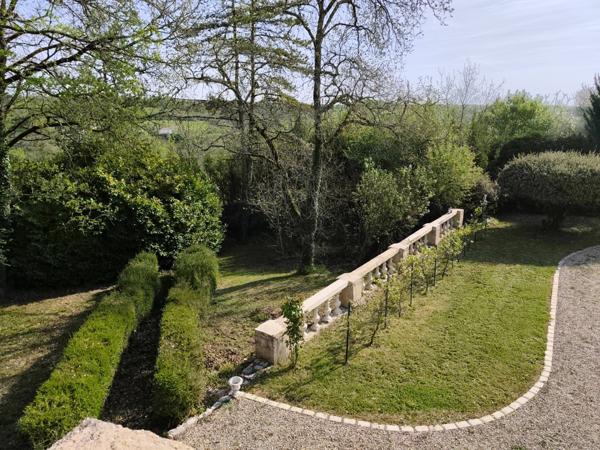 Maison à vendre 7 pièces VOEUIL ET GIGET (16)