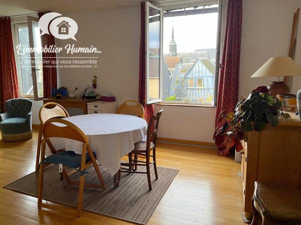 AU CŒUR DE ROUEN, DUPLEX DE CHARME EN DERNIER ÉTAGE