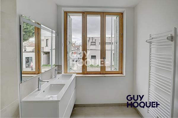 APPARTEMENT 3 PIECES DE 81,80 m², 2 CHAMBRES - 1 GRANDE TERRASSE