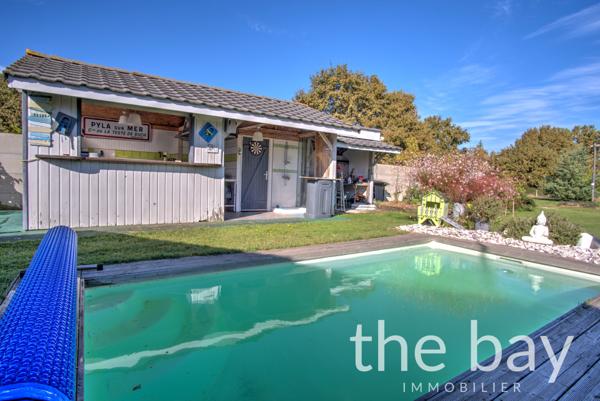 Audenge (33980) Propriété équestre à Audenge.