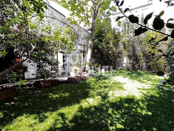 Maison de ville avec jardin et toit terrasse
