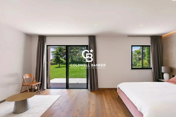 Villa 15 pièces à vendre St Paul - 06570 / Réf: 86775948