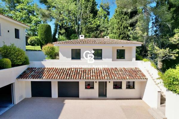 Villa 15 pièces à vendre St Paul - 06570 / Réf: 86775948