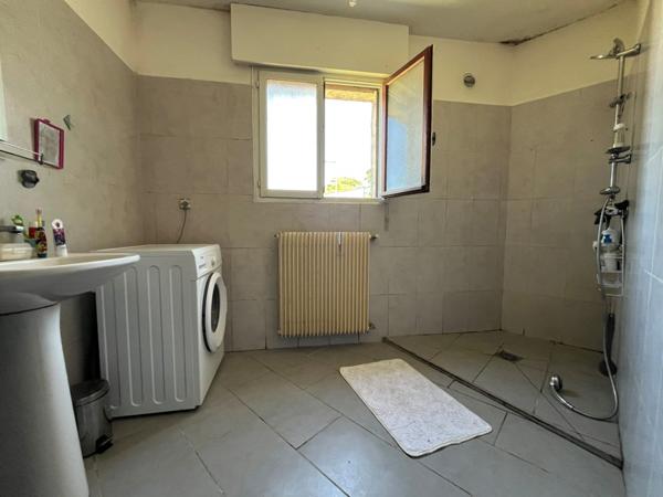 CANNES LA BOCCA APPARTEMENT 4P 83 M2 VENDU LOUE CAVE GARAGE TERRASSE