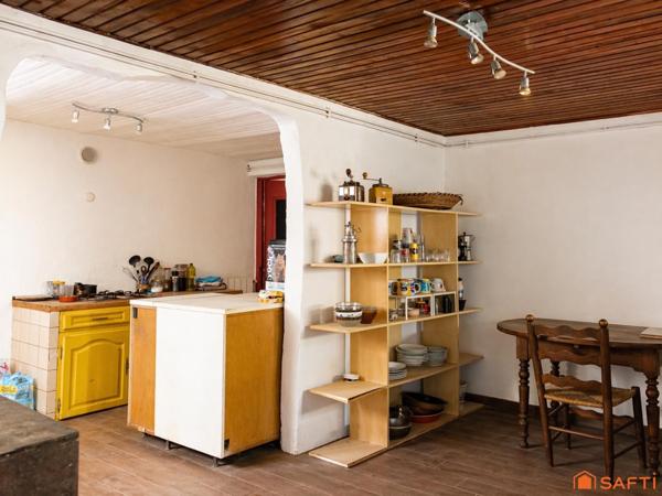 Maison autonome en pleine nature