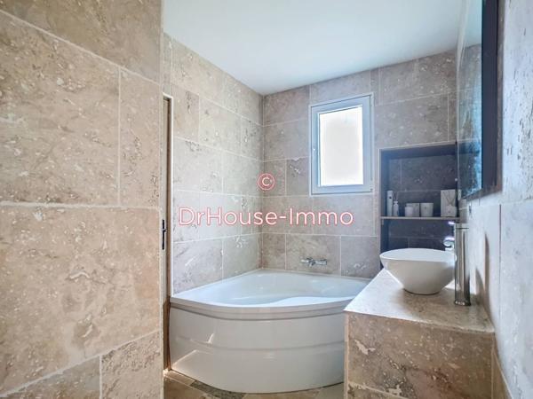 Maison à vendre 4 pièces de 150 m²